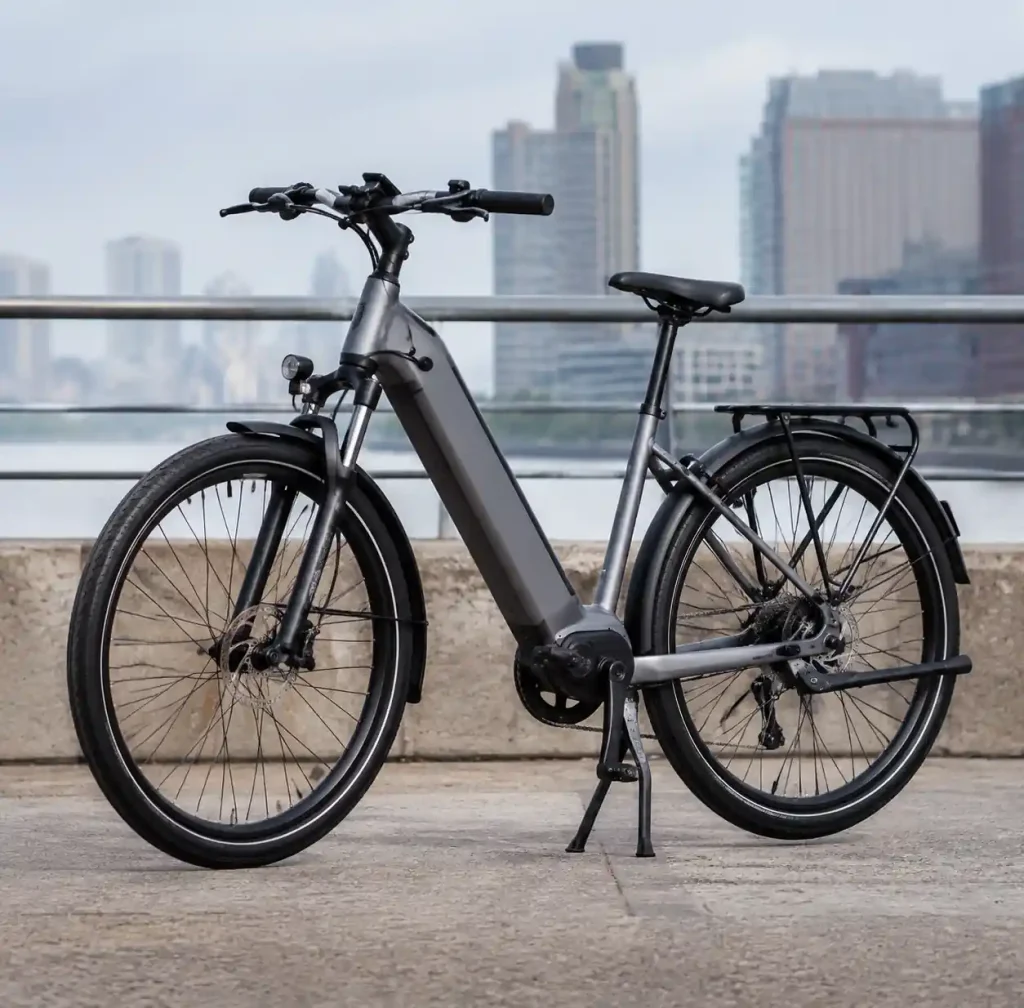 Long-Distance Electric Bicycle with Extended Battery Range